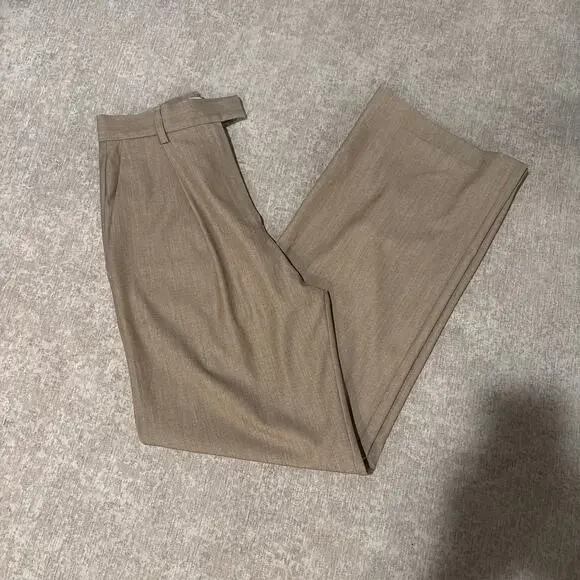 Djerf Avenue Oat Favorite Pants - Picture 3 of 6